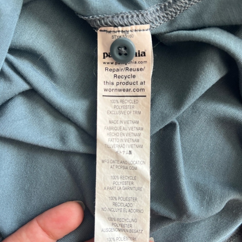 Patagonia Capilene Cool Trail Polo Shirt Men’s M Plume Grey Hiking Travel - Picture 10 of 10
